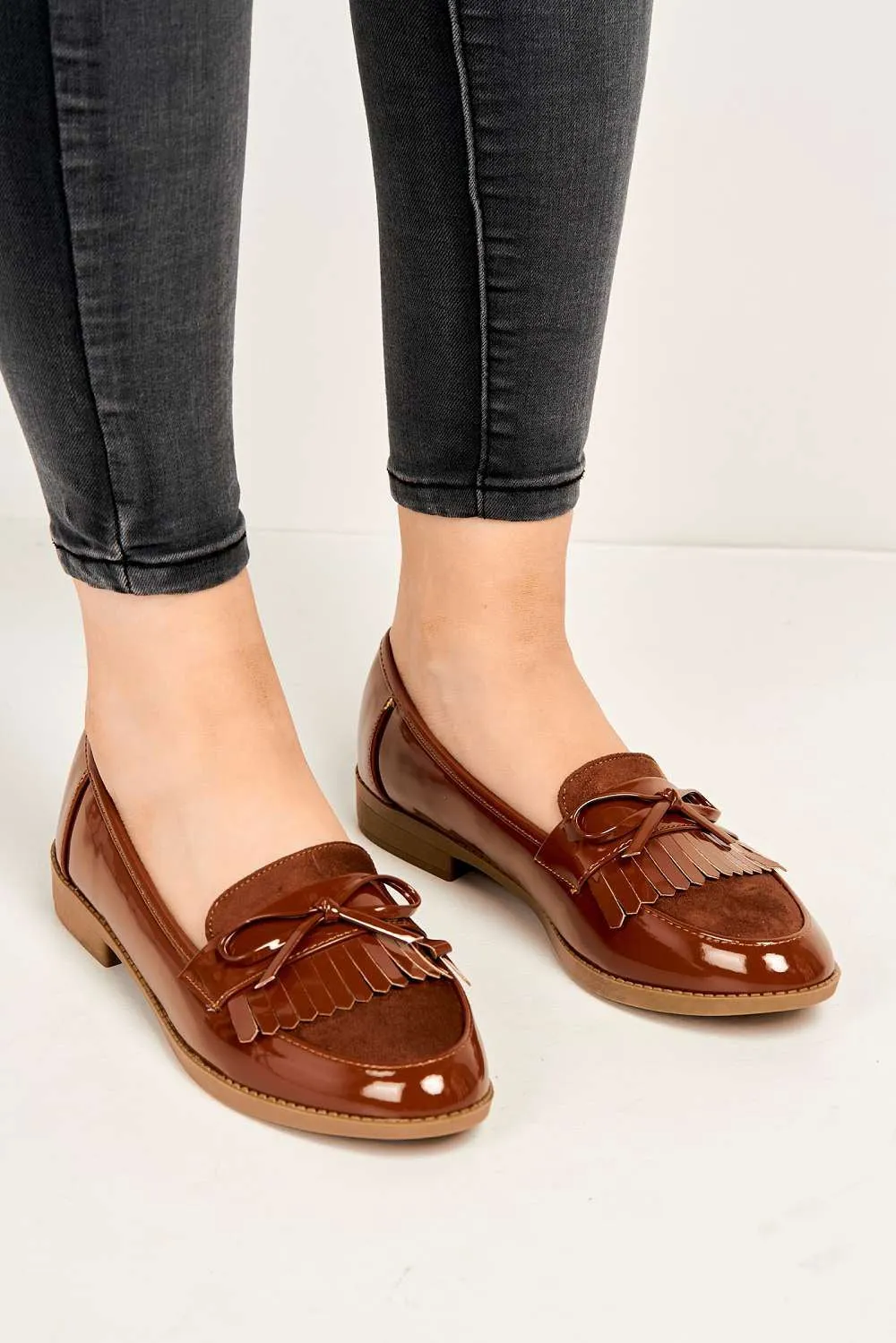 Morgan Fringe Detail Bow Loafers in Camel