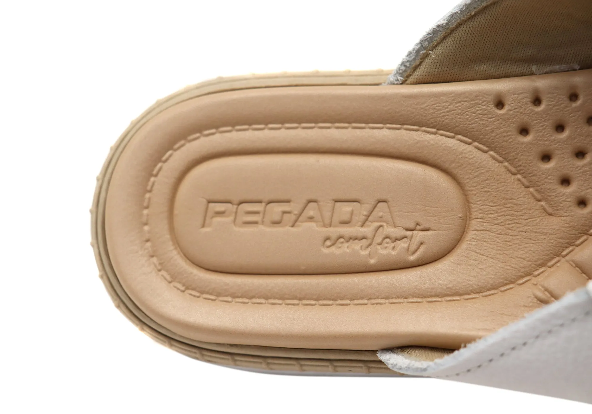 Pegada Taragi Womens Comfortable Brazilian Leather Thongs Sandals