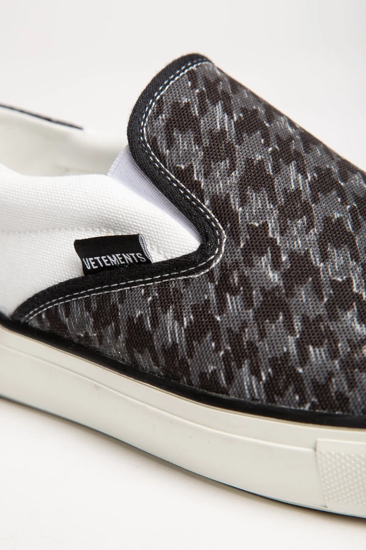 VETEMENTS | BABOUSH SLIP ON SNEAKERS