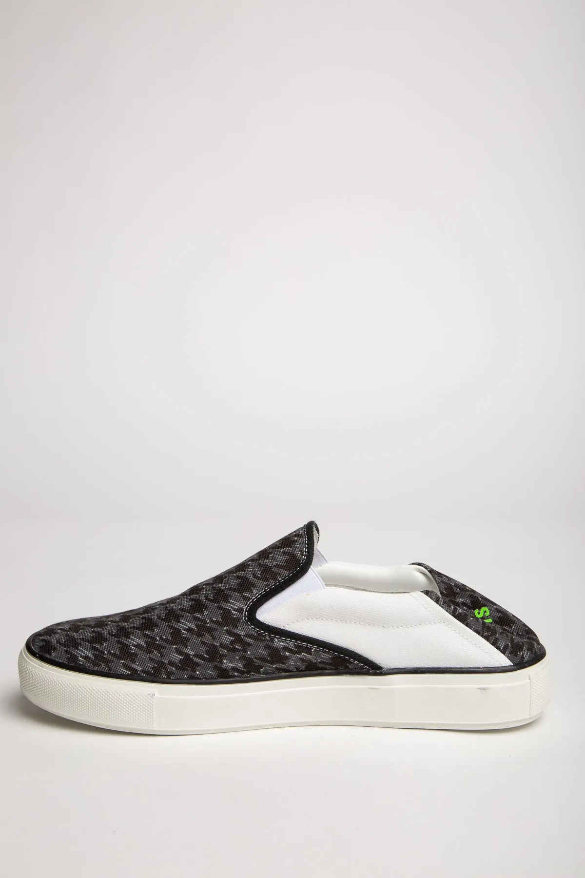 VETEMENTS | BABOUSH SLIP ON SNEAKERS